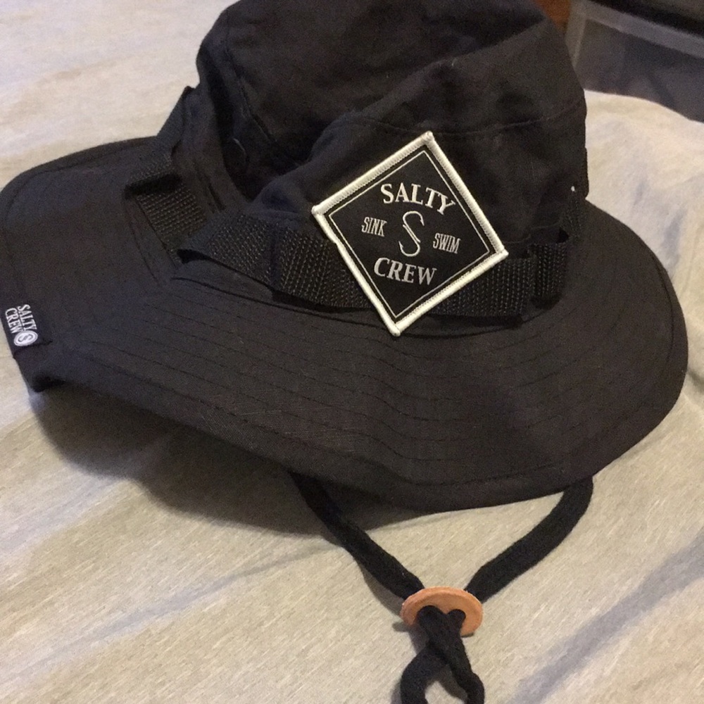 Salty crew fishing hat